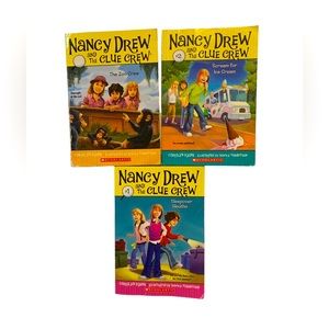 Scholastics Books Bundle of 3 Nancy Drew the Clue Crew Grade 3-5